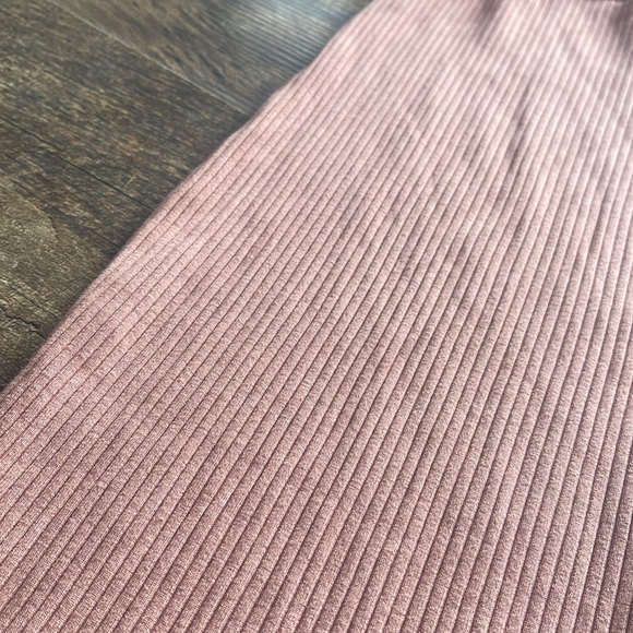 Sundry by Anthropology Salmon Pencil Skirt W/ Back Slit Lux Rib Adobe Color NWT - Picture 2 of 7